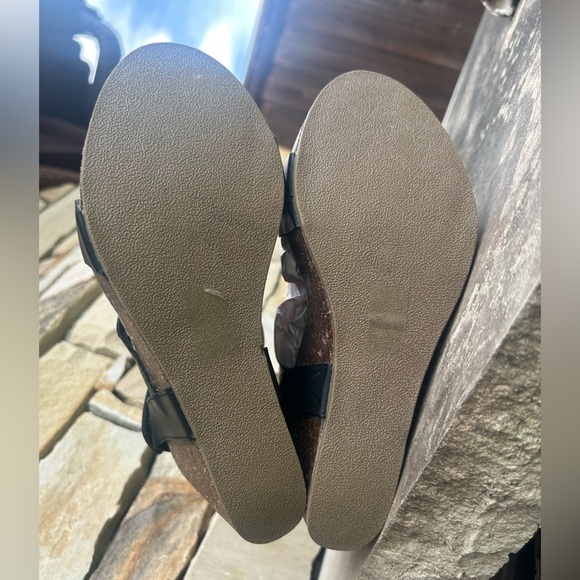 Blowfish Malibu Hydra black strappy sandals w/cork wedge heel Sz-9. Q - Picture 16 of 16